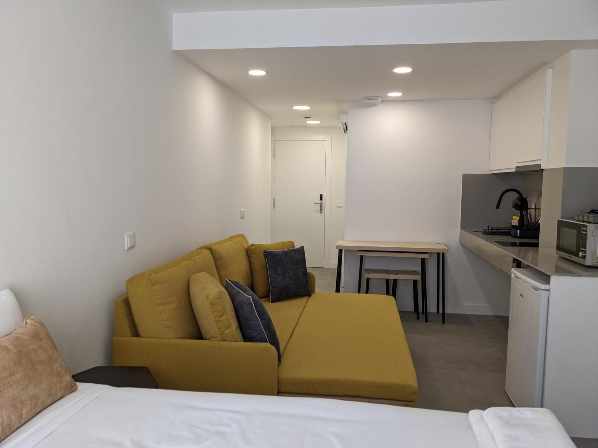 Weflating Fira Apartment L'Hospitalet de Llobregat Exterior photo